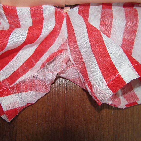 Gimmick Bare Butt Shorts Joke Costume - Picture 6 of 7